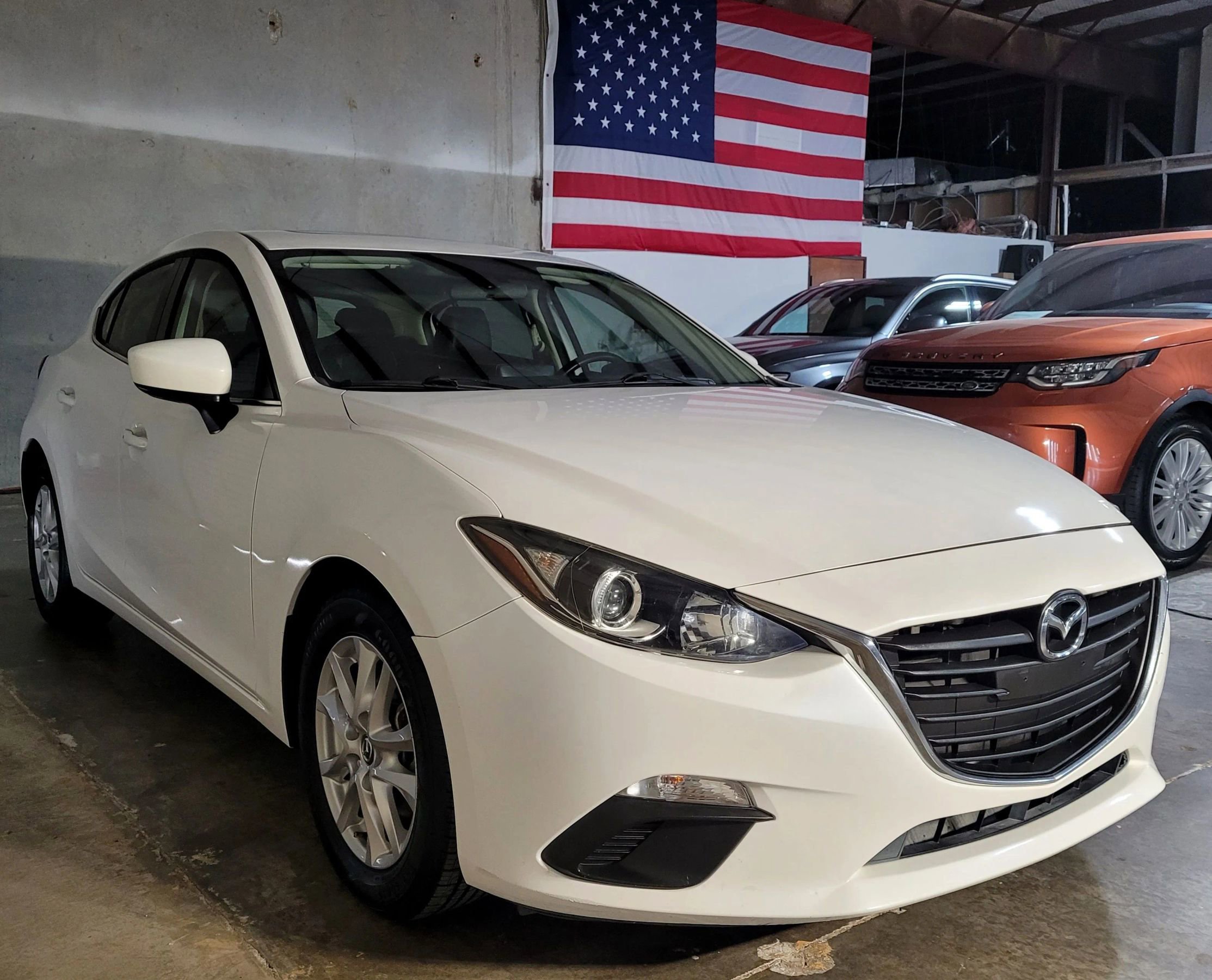 Used 2014 MAZDA MAZDA3 i Grand Touring image 4