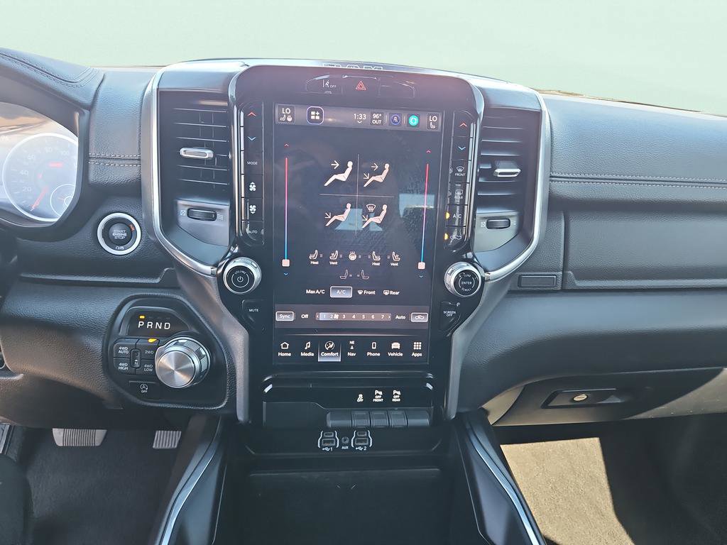 Used 2025 RAM 1500 Laramie image 14