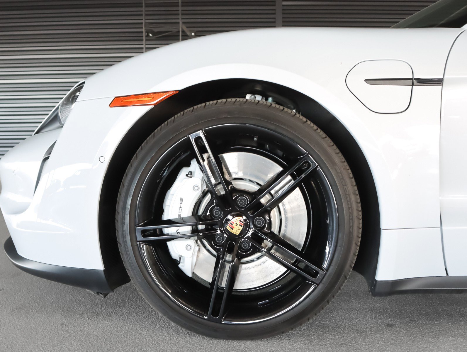 Certified 2024 Porsche Taycan image 12