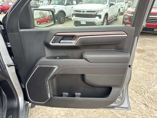 New 2026 Chevrolet Silverado 1500 LT w/ LPO, Dark Essentials Package RWD image 31