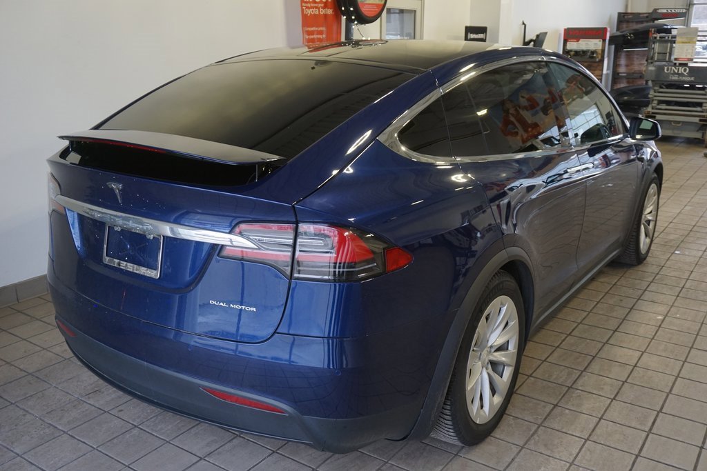 Used 2020 Tesla Model X Long Range image 14