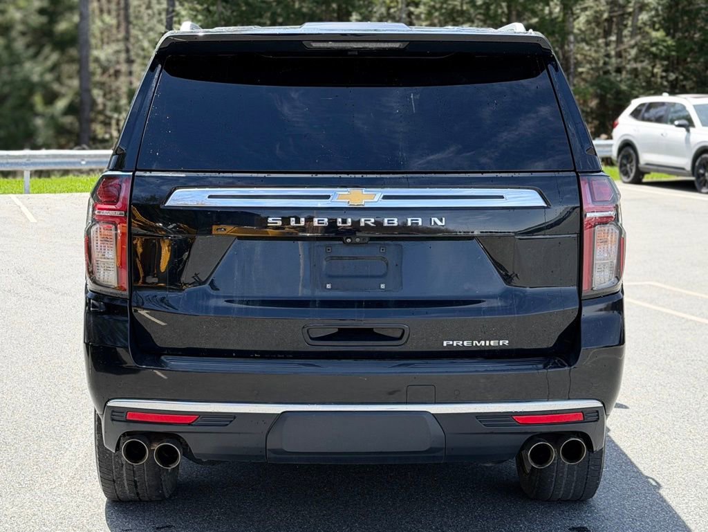 Used 2021 Chevrolet Suburban Premier w/ Premium Package AWD/4WD image 4