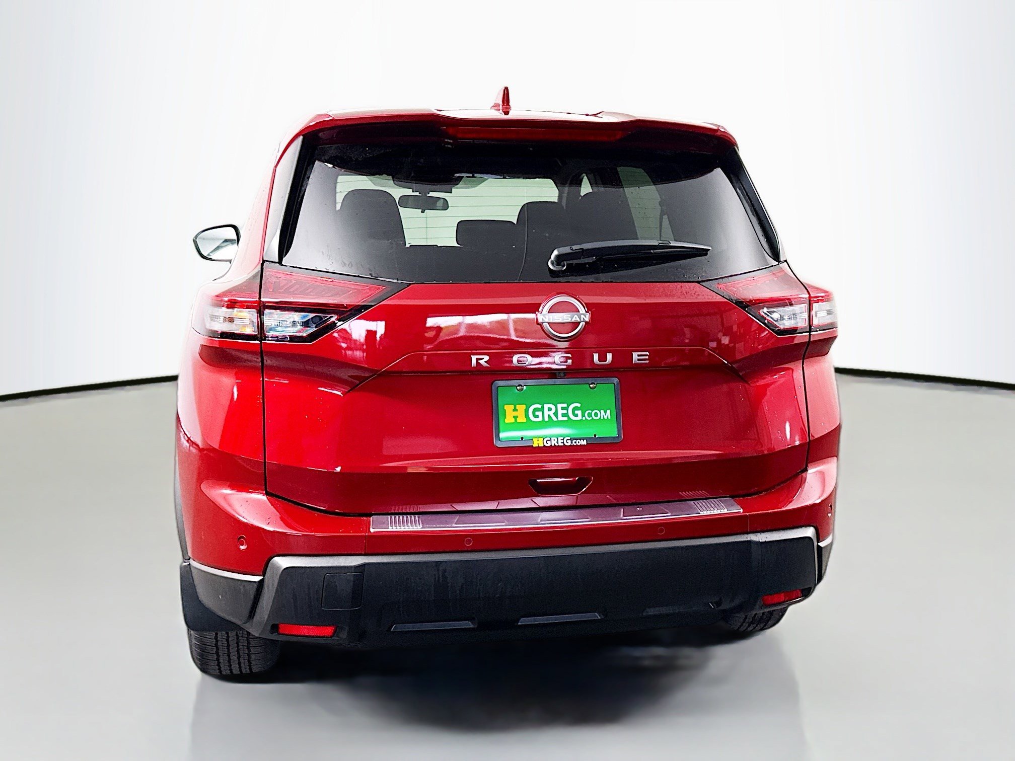 Used 2026 Nissan Rogue SV image 8