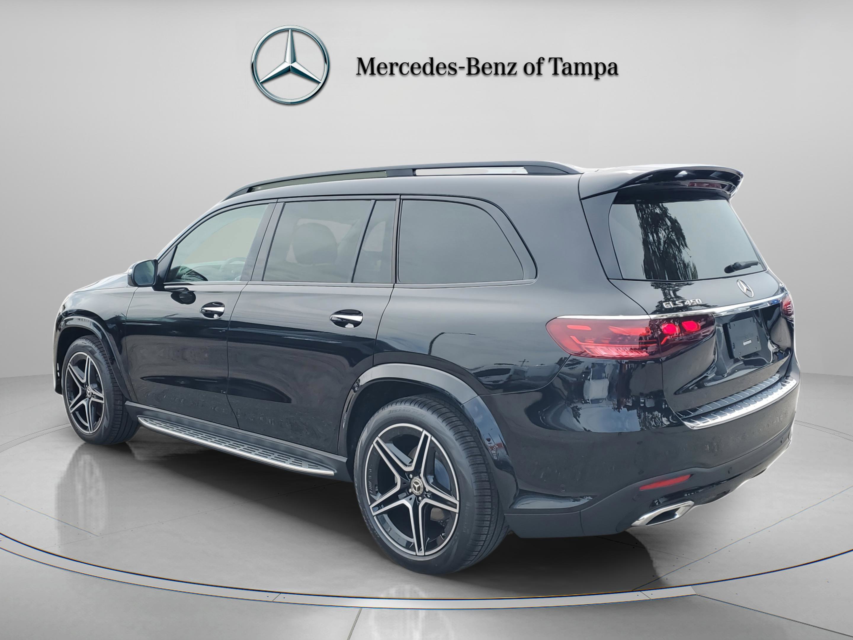 Certified 2026 Mercedes-Benz GLS 450 4MATIC image 3
