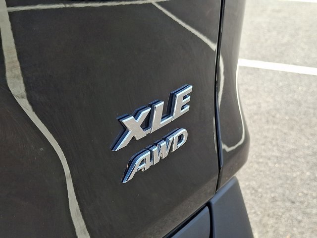 Certified 2024 Toyota RAV4 XLE image 30