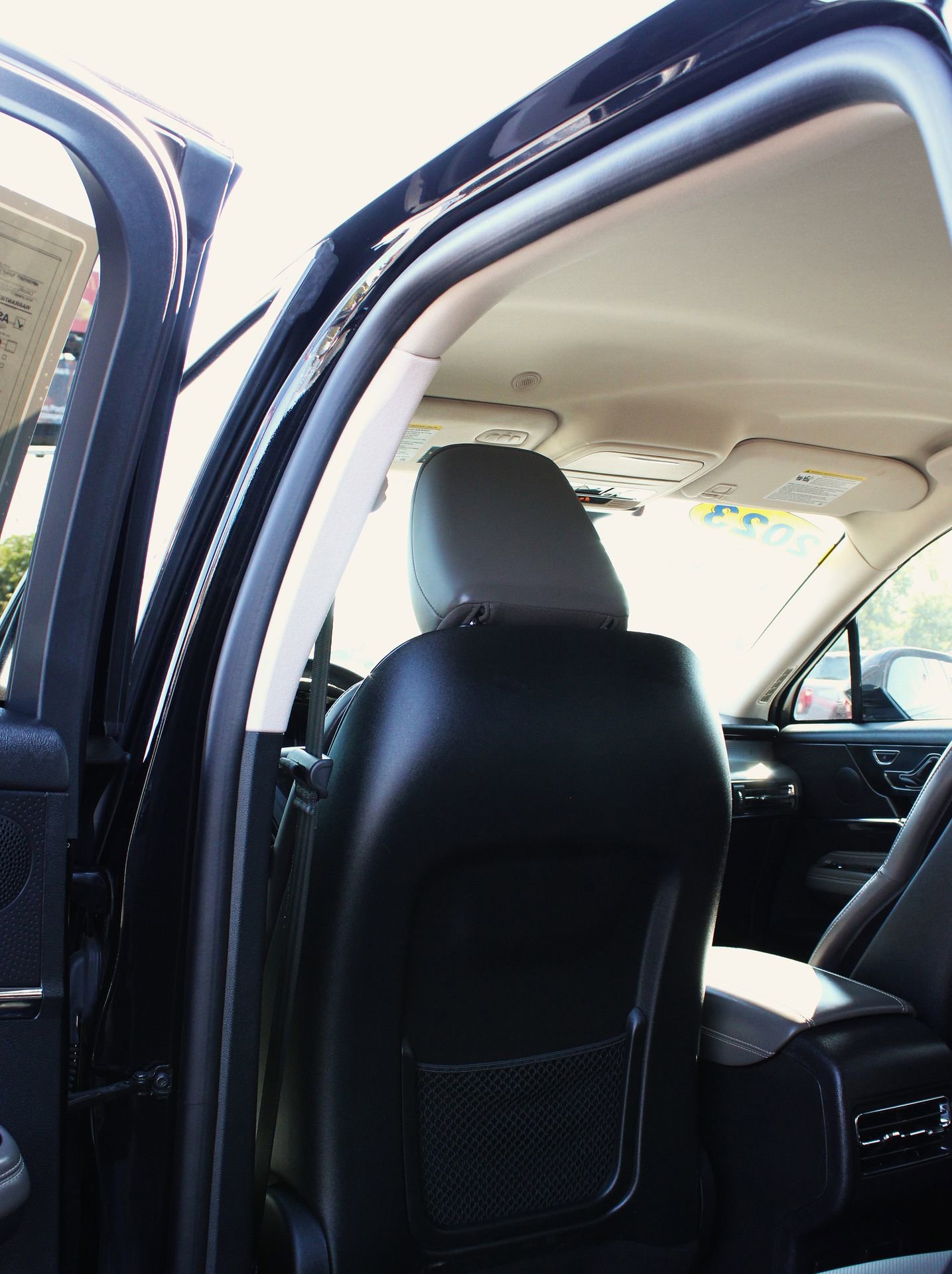 Used 2023 Lincoln Corsair Standard w/ Equipment Group 101A image 19