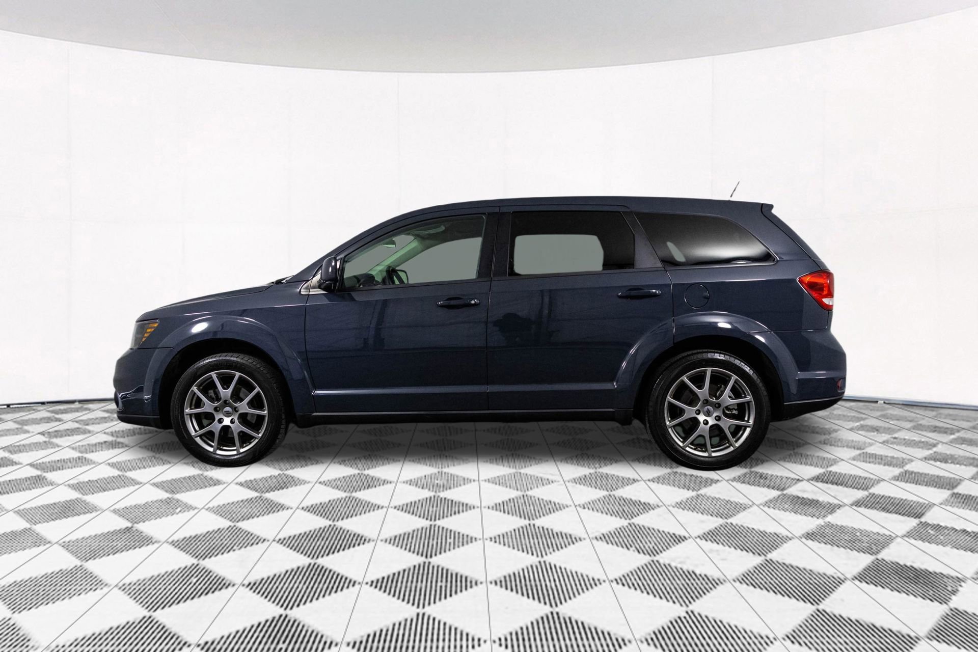 Used 2018 Dodge Journey GT FWD image 11