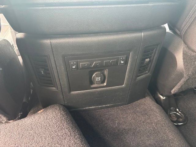 Used 2017 RAM 1500 Laramie AWD/4WD image 13