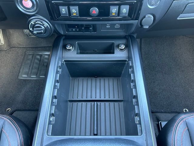 Used 2021 Nissan Titan PRO-4X w/ Pro-4x Convenience Package AWD/4WD image 20