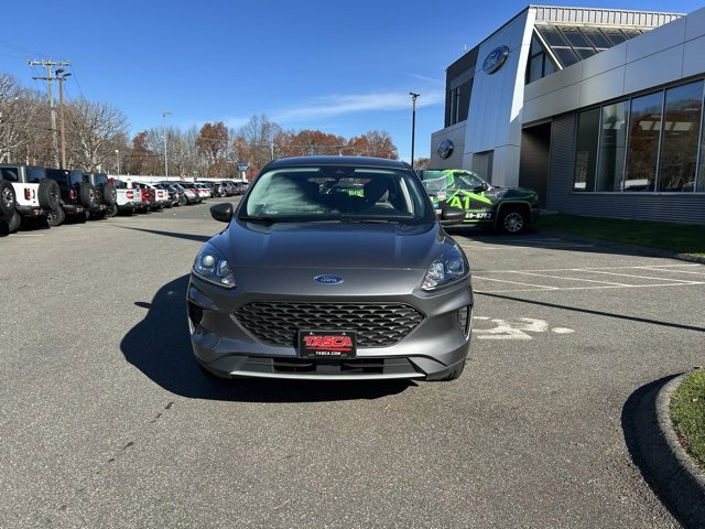 Used 2022 Ford Escape S image 2