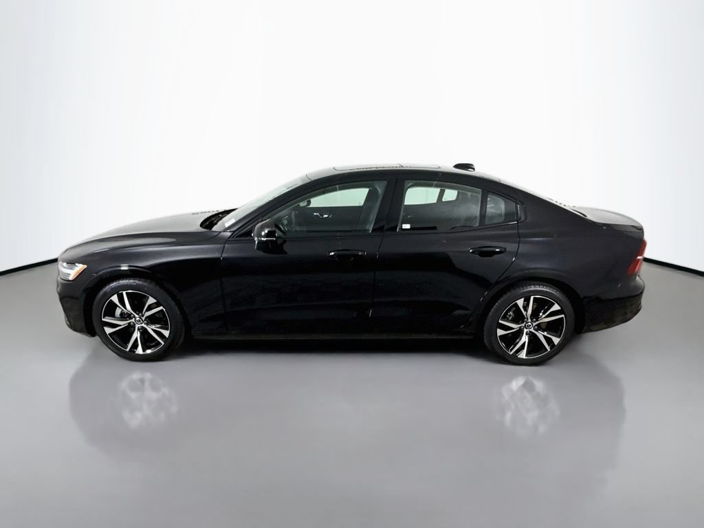 Used 2024 Volvo S60 B5 Core FWD image 4