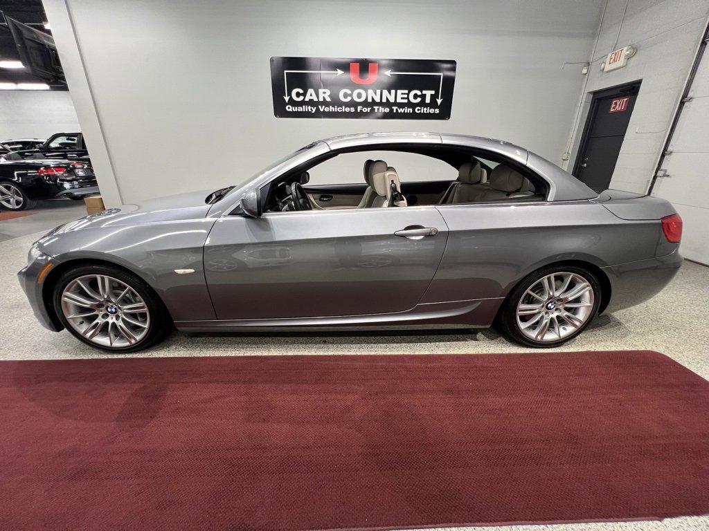 Used 2013 BMW 335i Convertible image 79