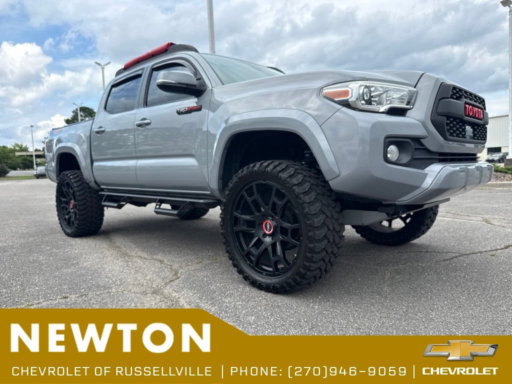 Used 2021 Toyota Tacoma TRD Sport AWD/4WD image 22