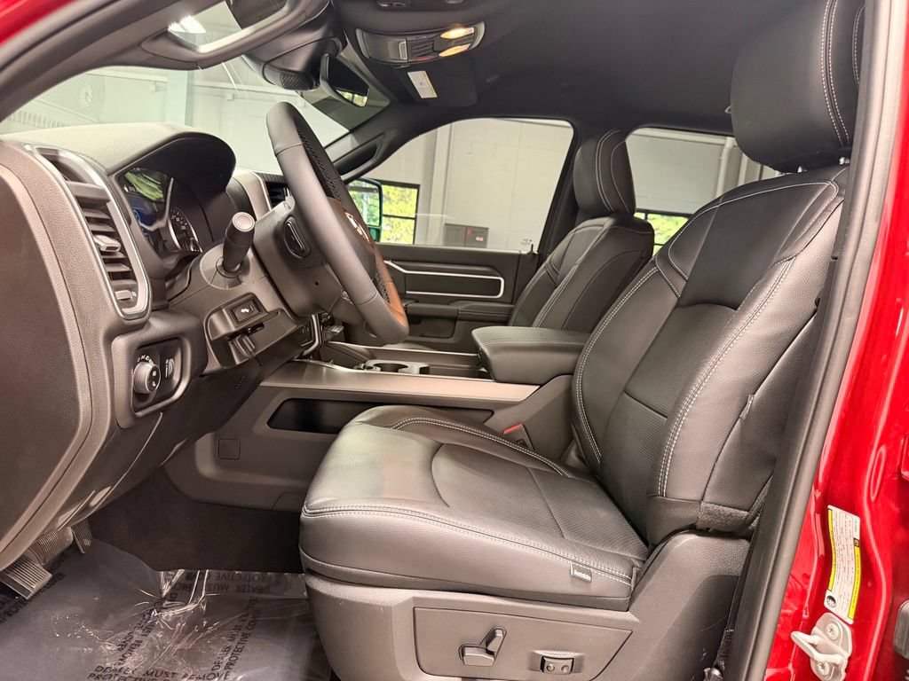 Used 2026 RAM 2500 Big Horn AWD/4WD image 32