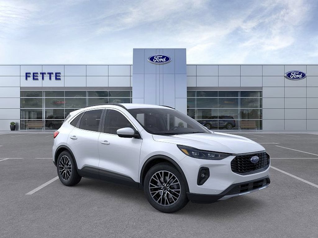 New 2025 Ford Escape SE w/ PHEV Premium Package FWD image 7