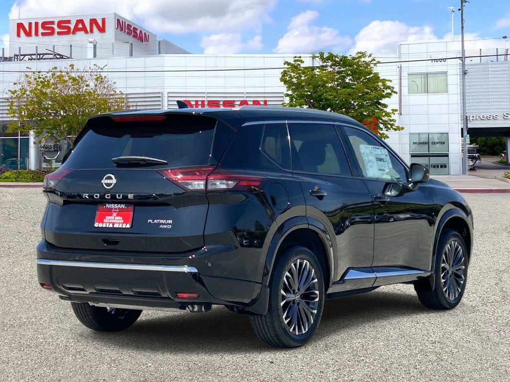 New 2026 Nissan Rogue Platinum image 4