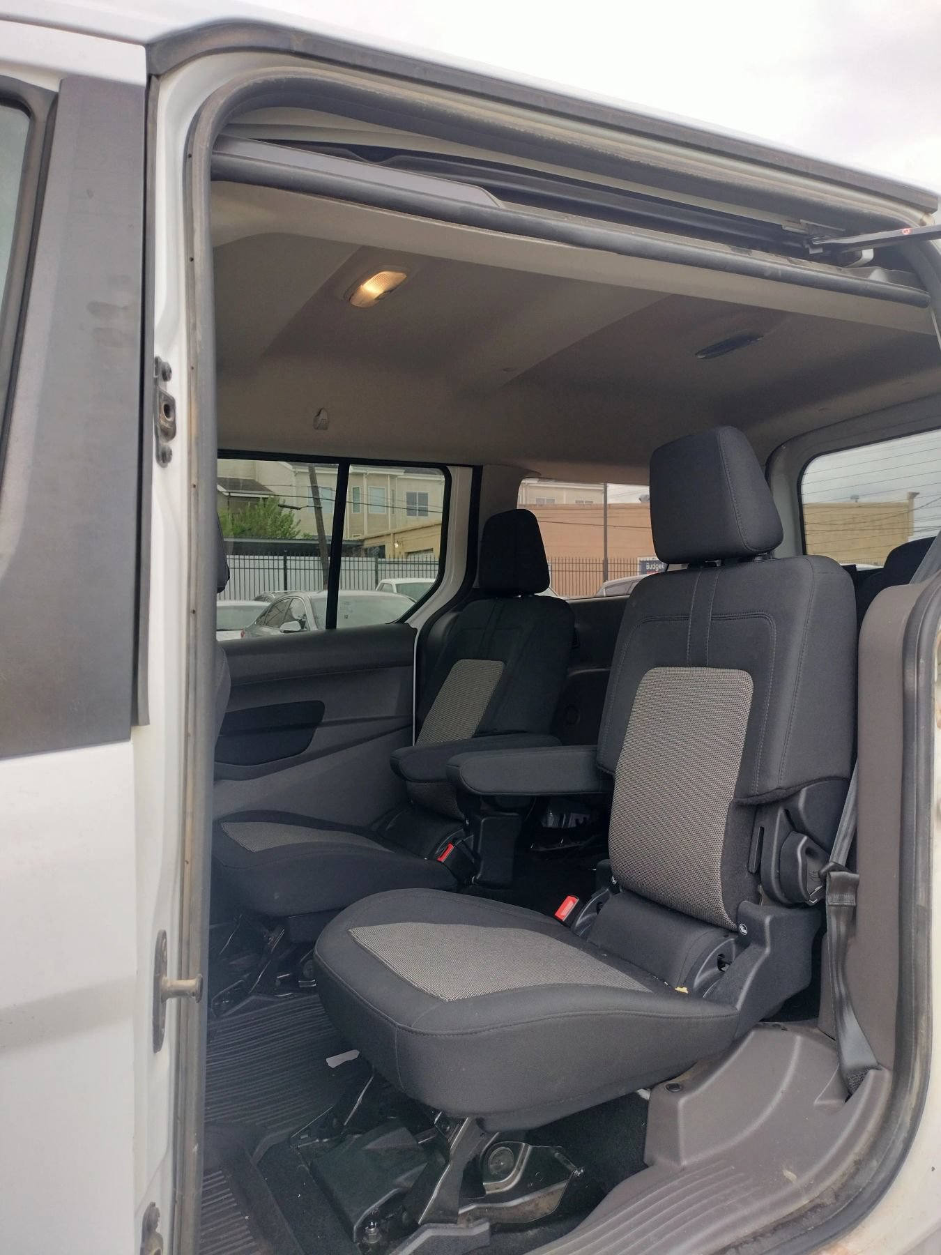 Used 2022 Ford Transit Connect XL FWD image 21