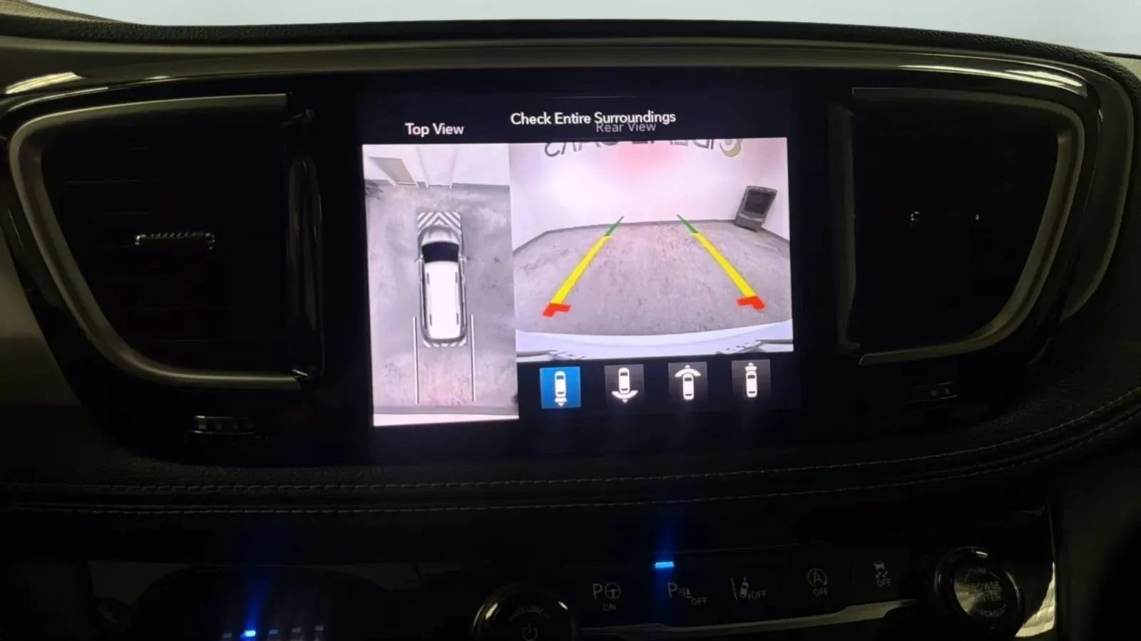Used 2018 Chrysler Pacifica Limited w/ Advanced Safetytec Group FWD image 15