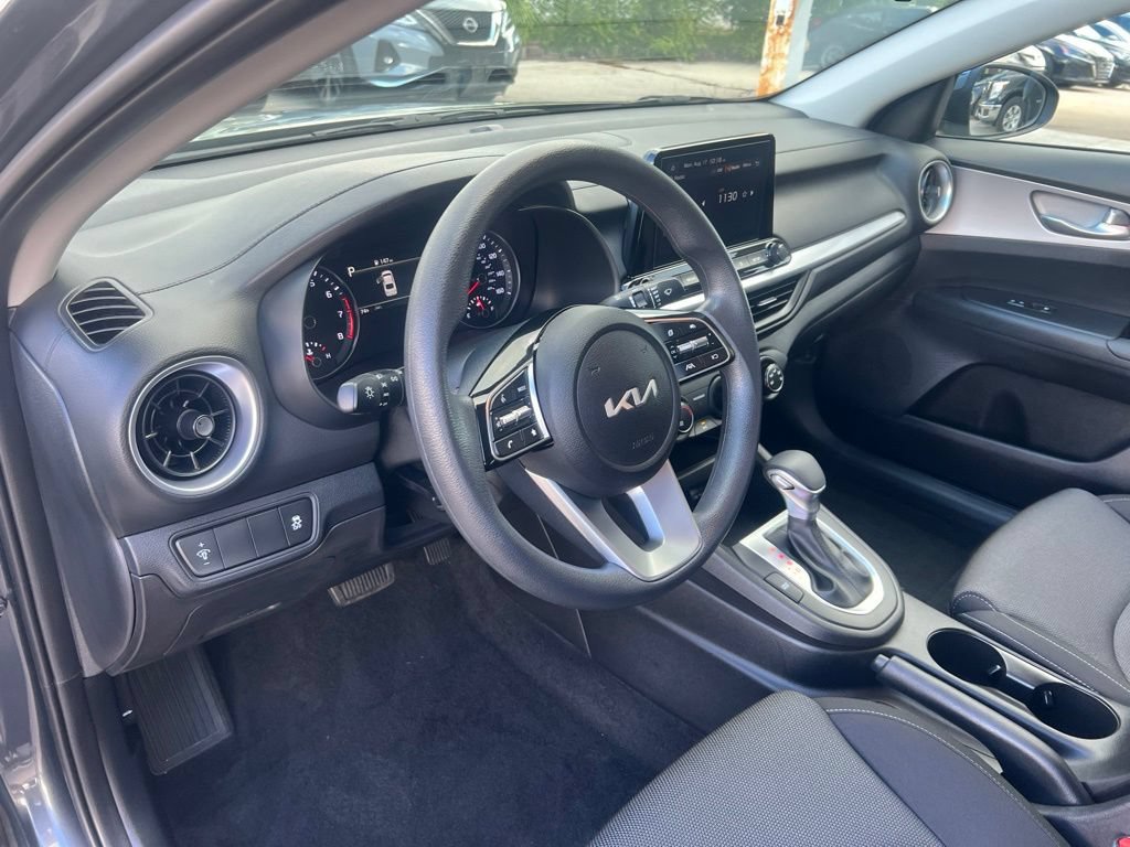 Certified 2023 Kia Forte LXS FWD image 6