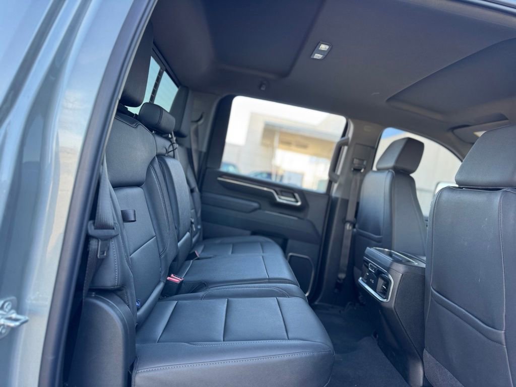 Used 2026 GMC Sierra 2500 SLT w/ SLT Premium Package image 30
