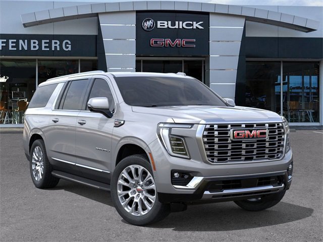 New 2026 GMC Yukon XL Denali image 7