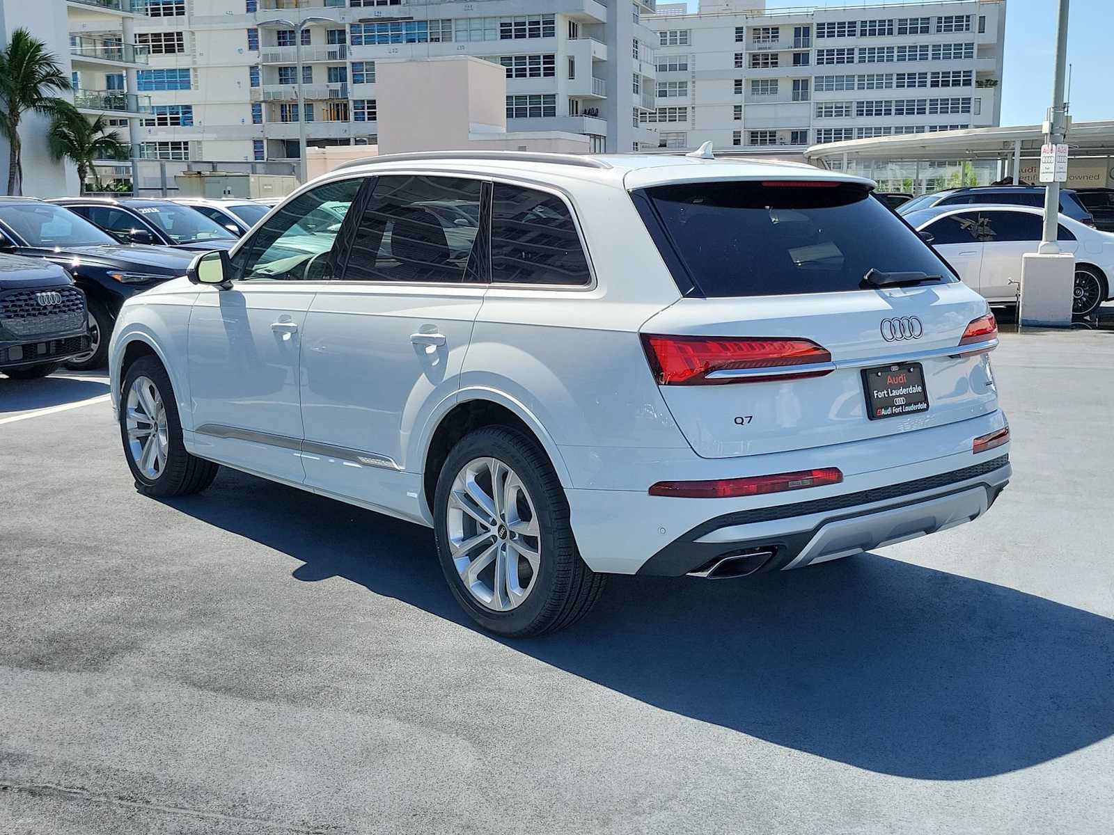 New 2026 Audi Q7 2.0T Premium Plus AWD/4WD image 4