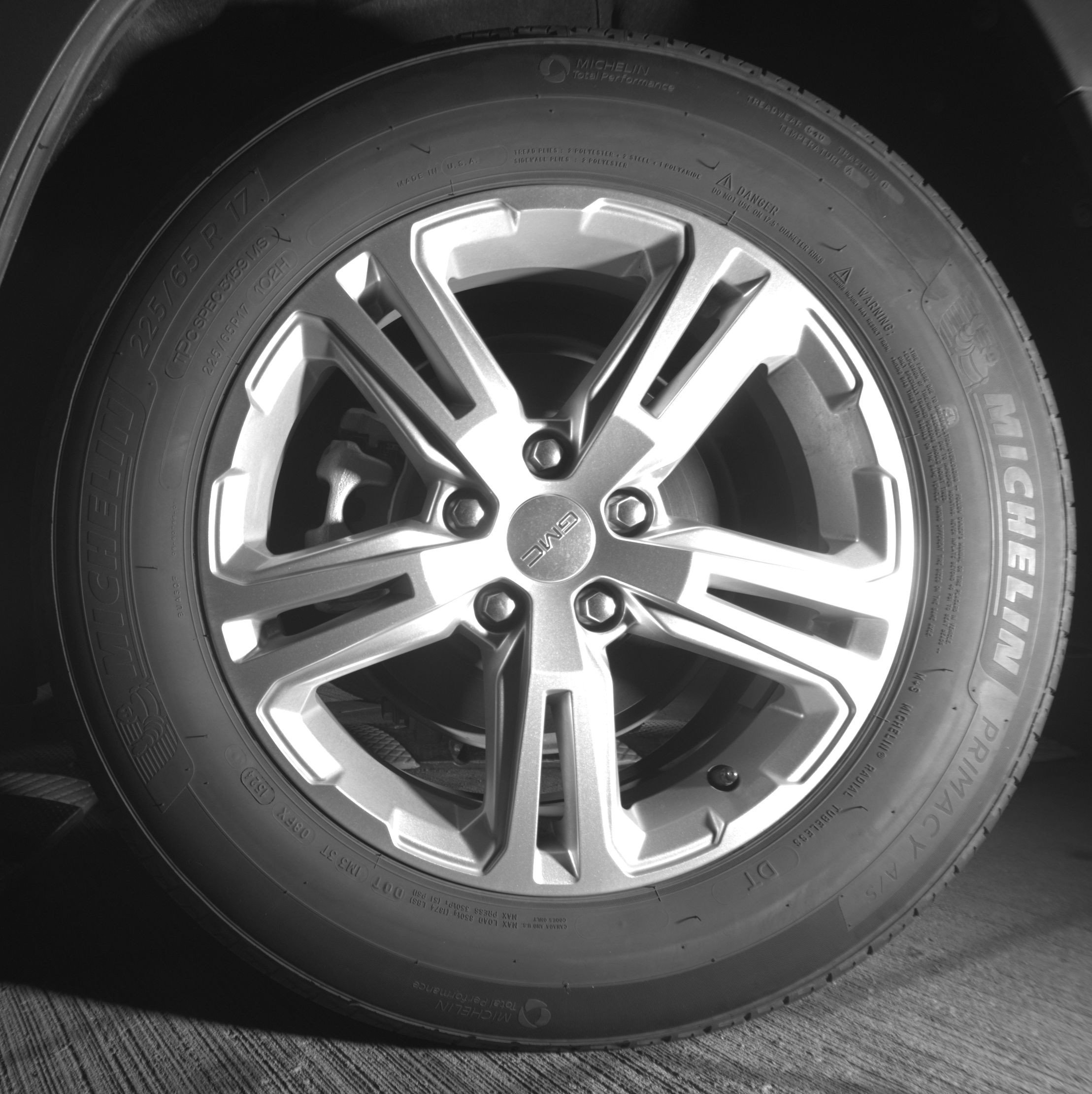 Used 2024 GMC Terrain SLE image 19