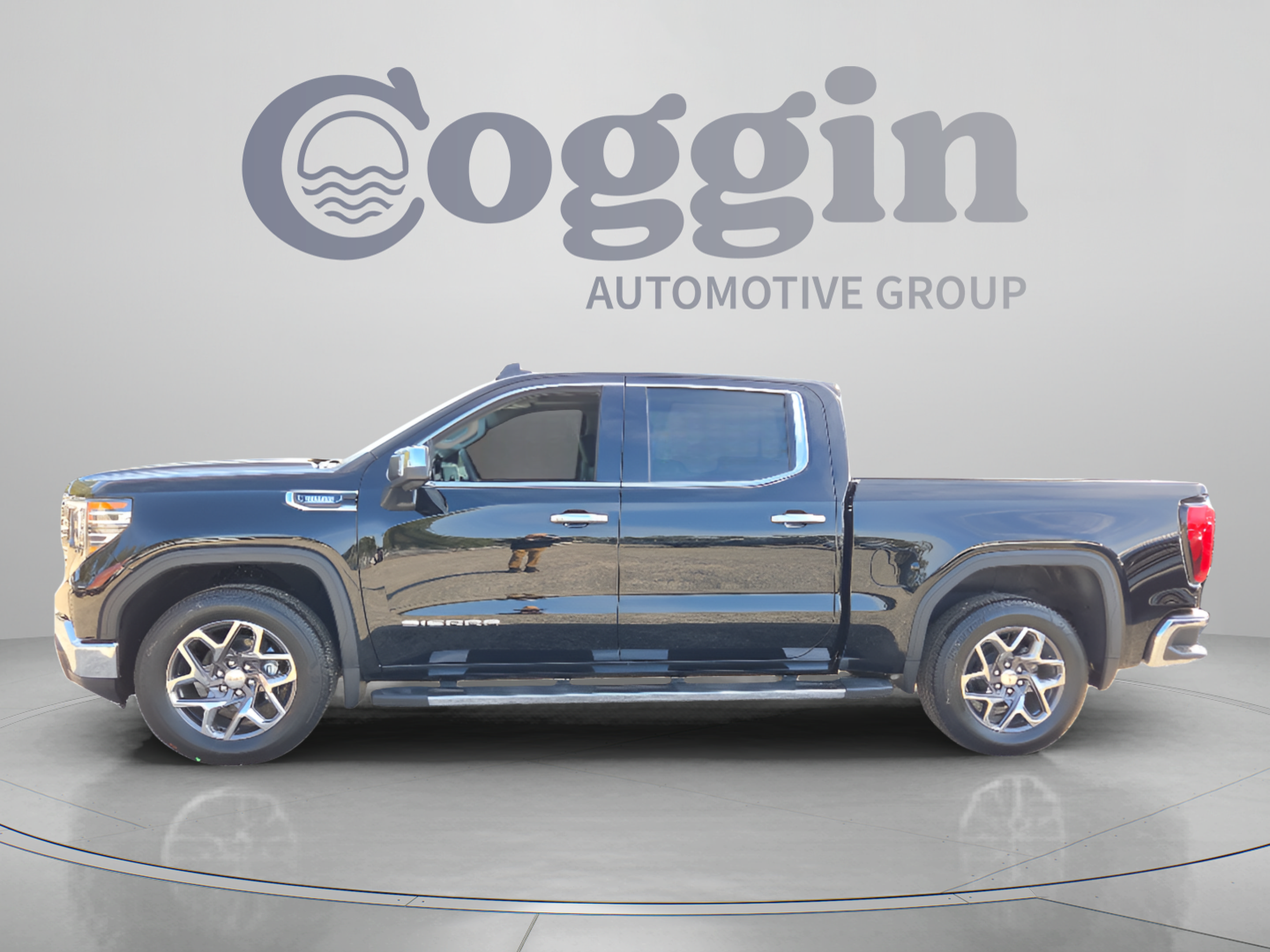 New 2026 GMC Sierra 1500 SLT w/ SLT Premium Package RWD image 7