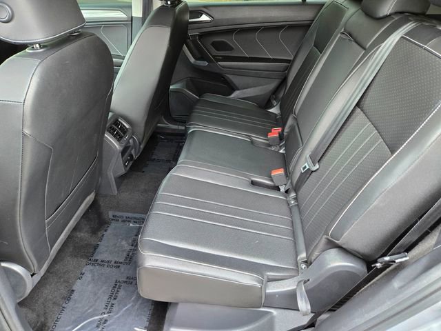 Used 2023 Volkswagen Tiguan SE FWD image 14