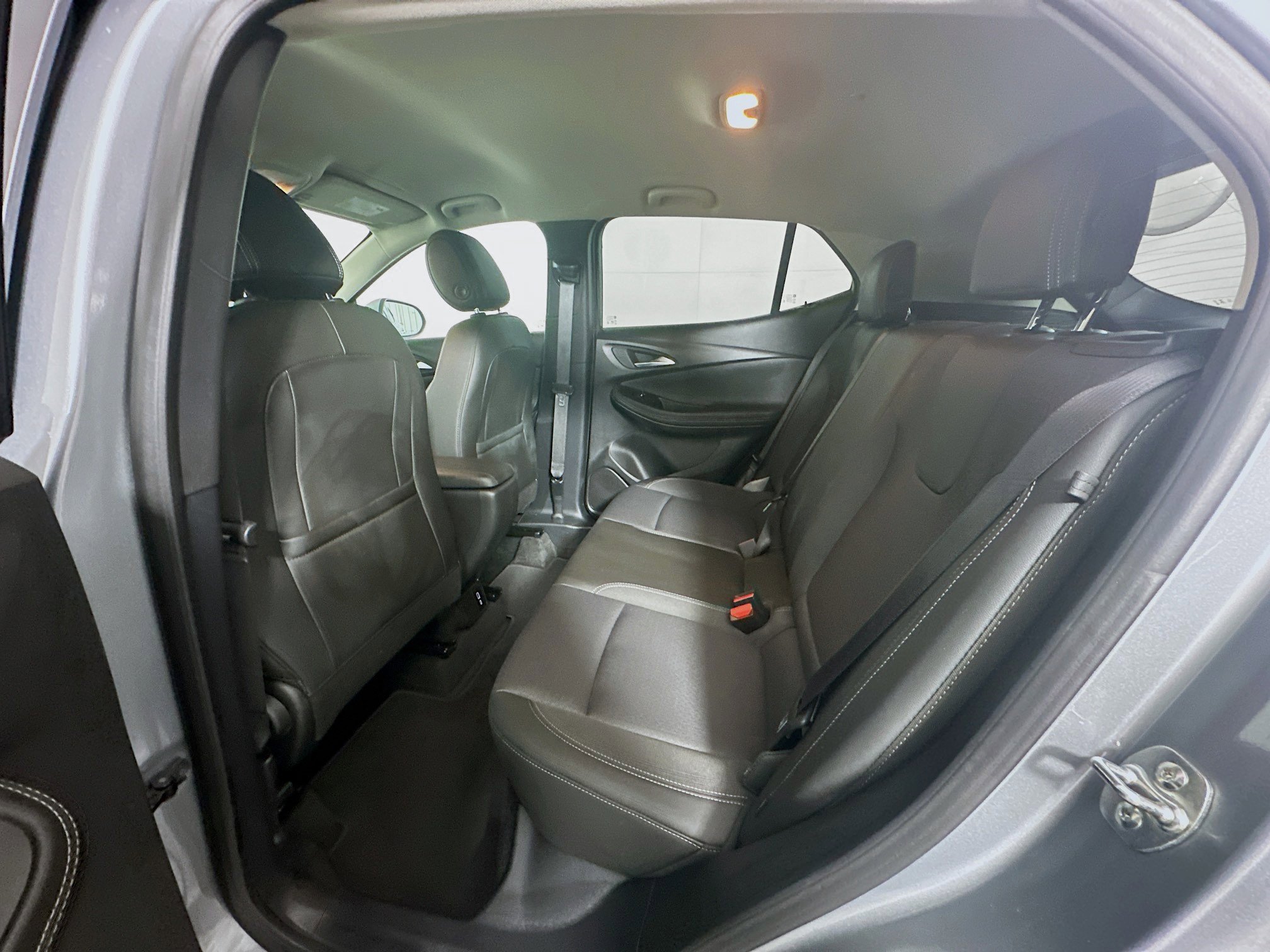 Used 2025 Buick Encore GX Preferred image 26