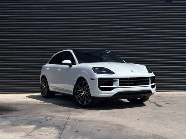 Certified 2026 Porsche Cayenne S AWD/4WD image 9