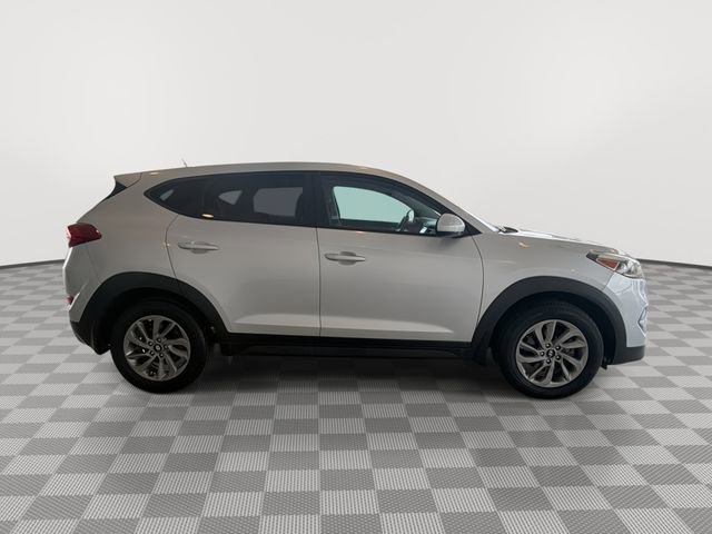 Used 2016 Hyundai Tucson SE image 12