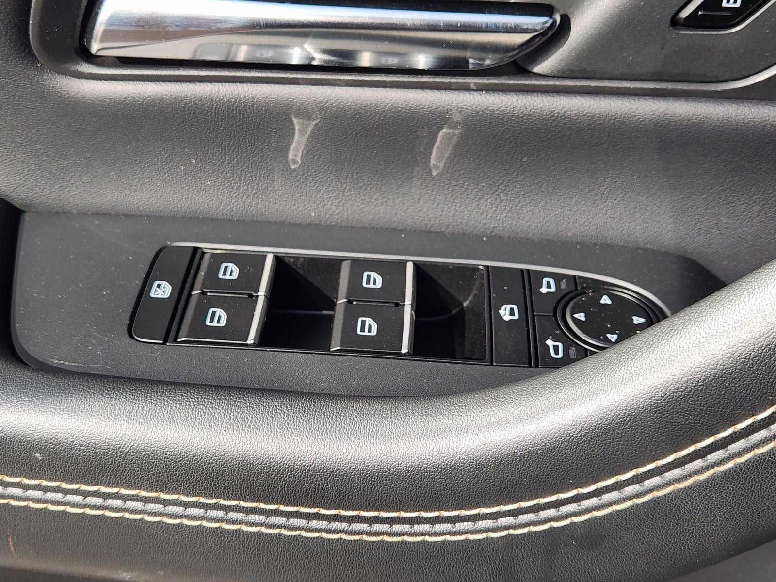 Used 2025 MAZDA CX-70 3.3 Turbo S w/ Premium Package image 27