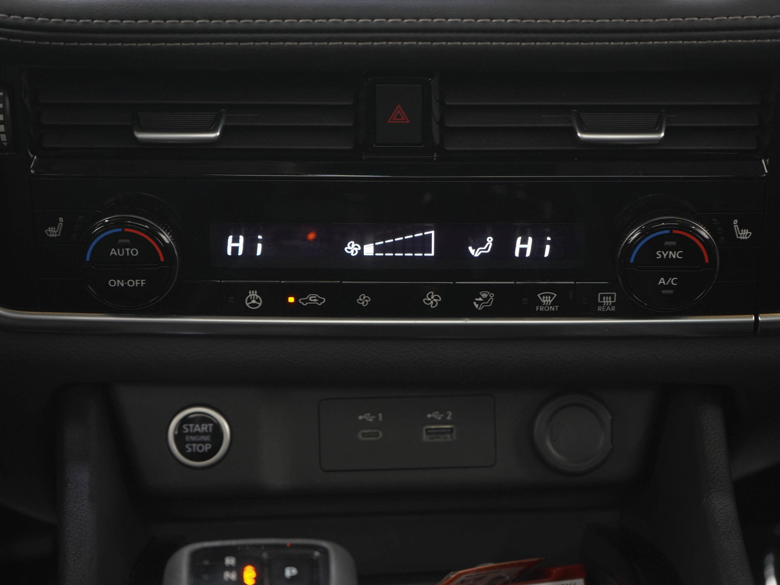 Used 2023 Nissan Rogue SV w/ SV Premium Package image 19