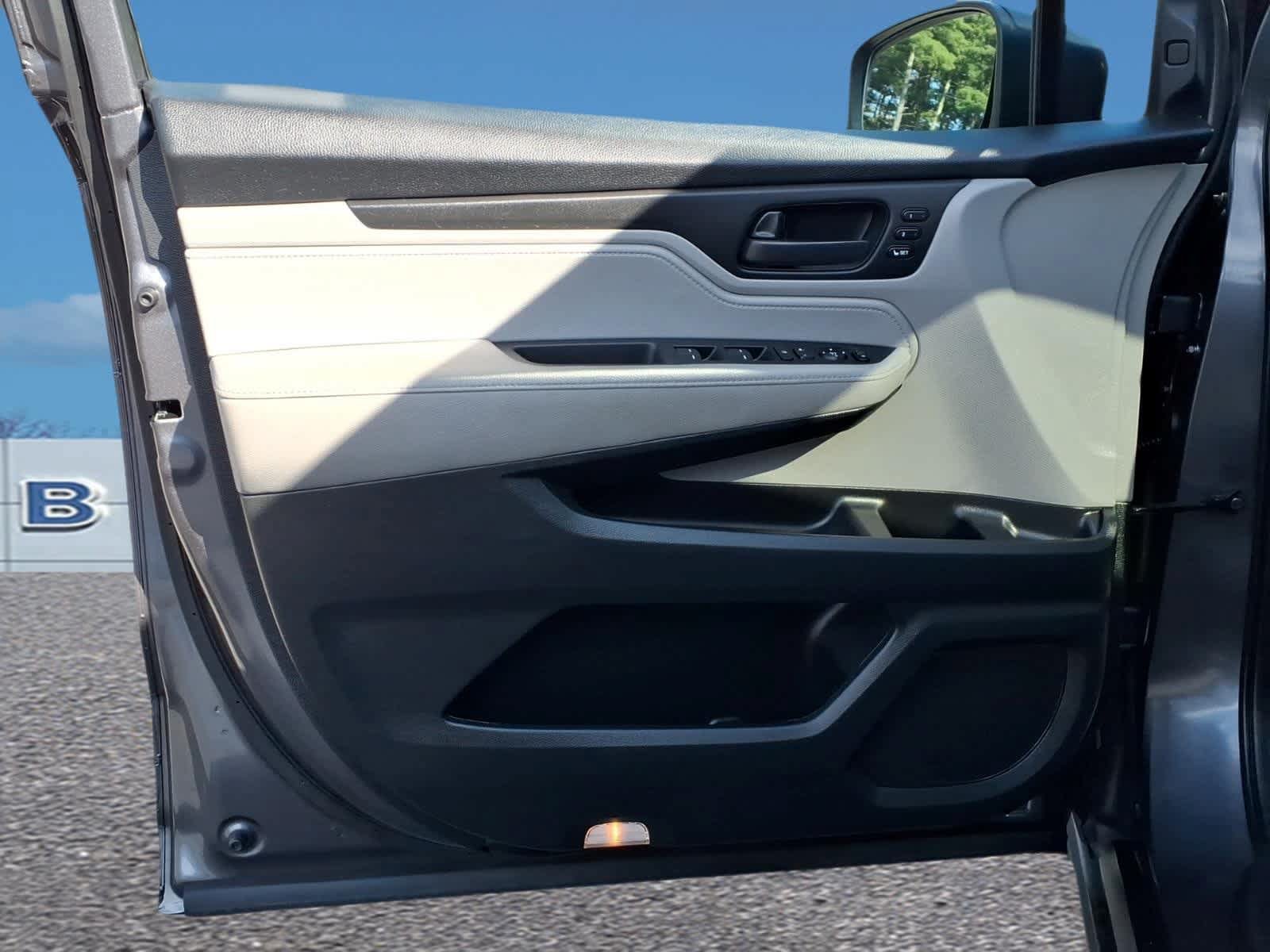 Used 2020 Honda Odyssey EX-L image 12