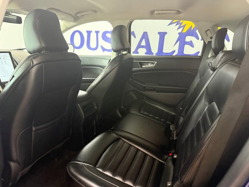 Used 2023 Ford Edge SEL image 15