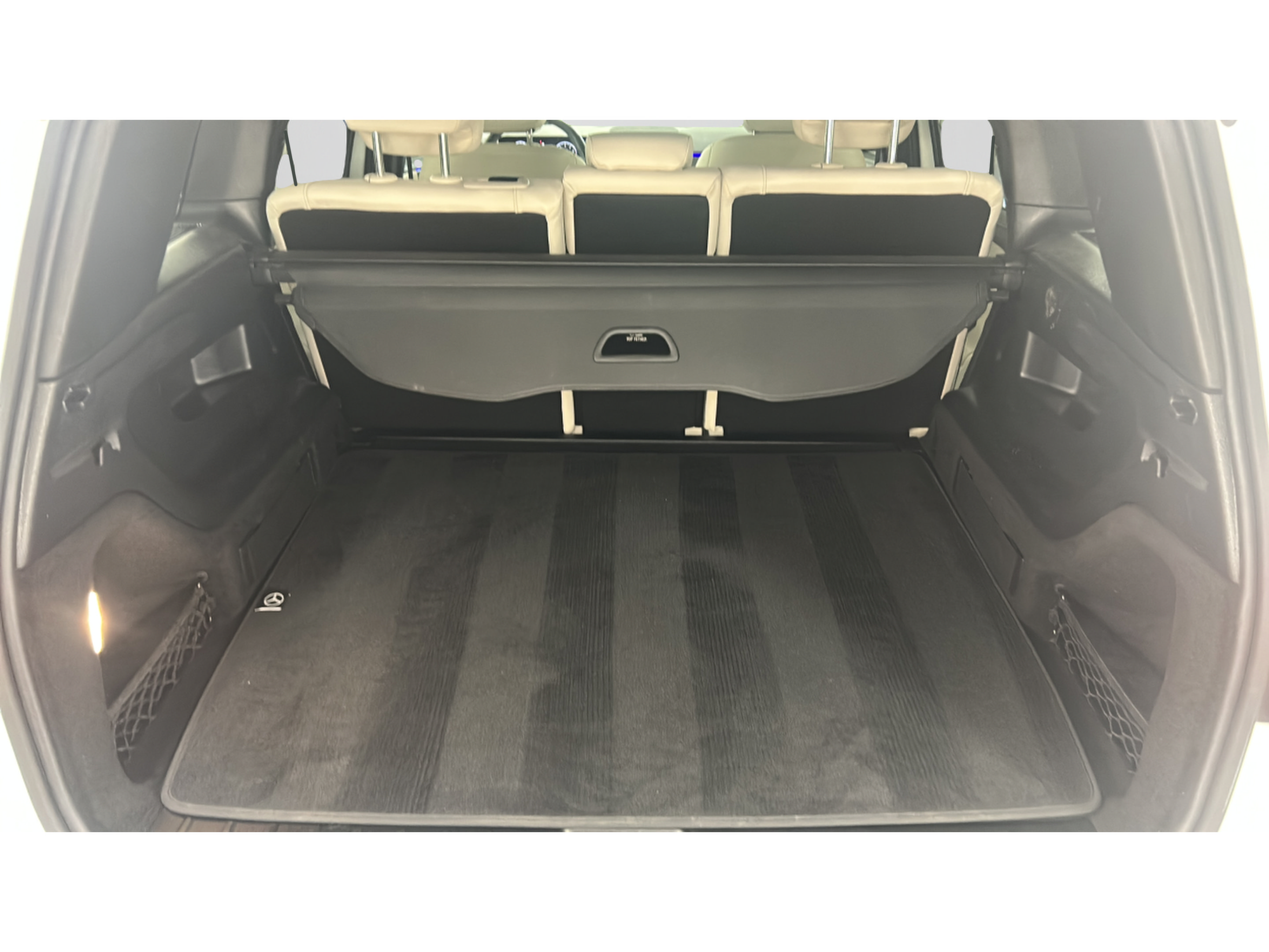 Used 2025 Mercedes-Benz GLB 250 image 30