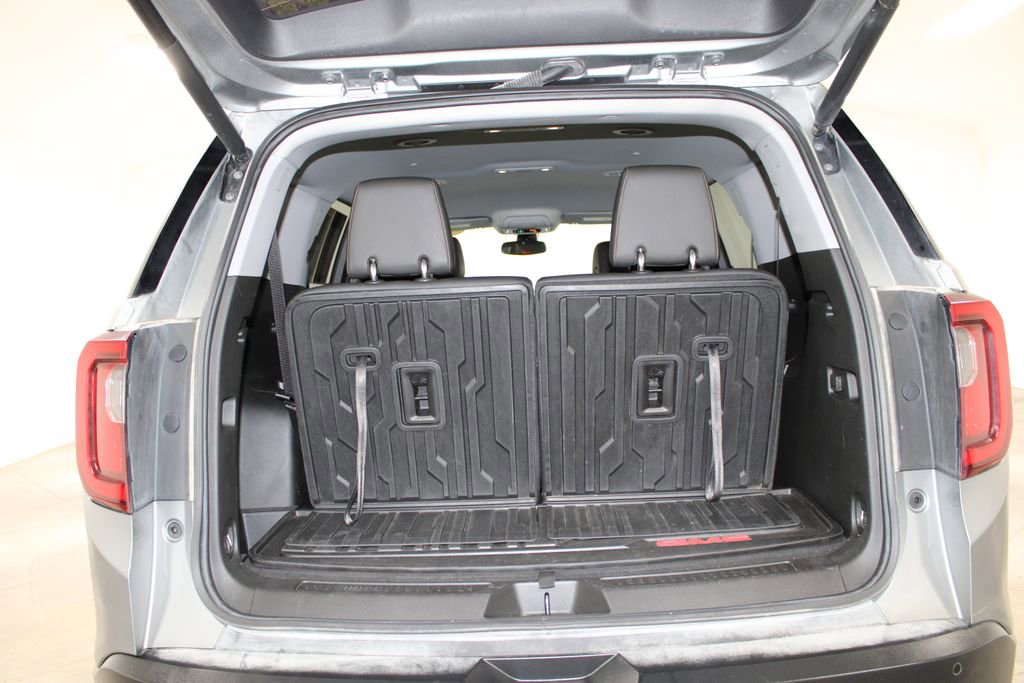 Used 2023 GMC Acadia AT4 w/ Preferred Package image 16