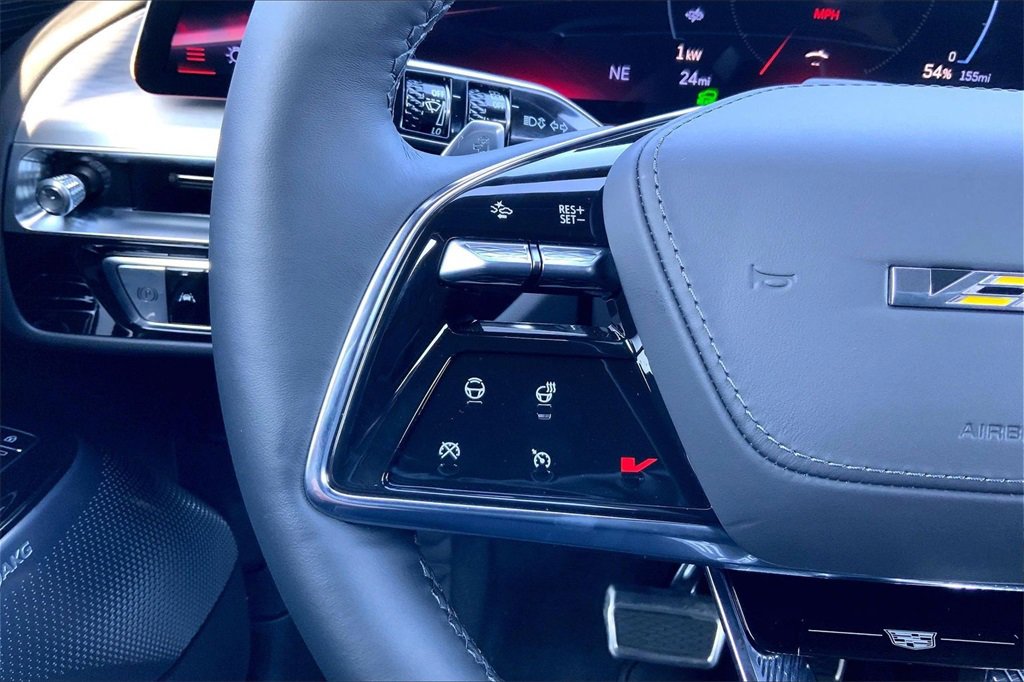 New 2026 Cadillac Lyriq V image 24