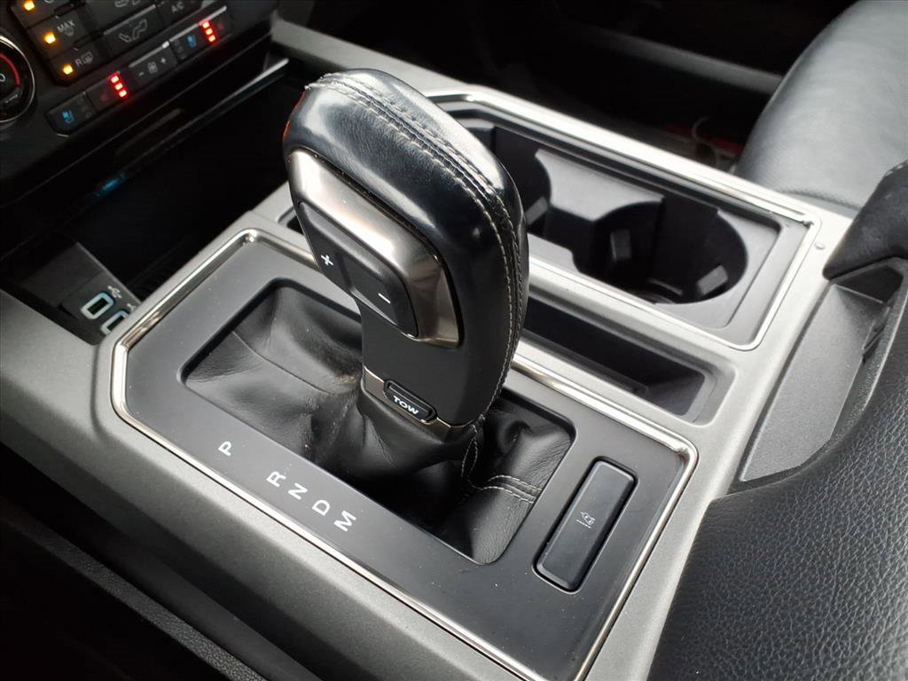 Used 2018 Ford F150 Raptor w/ Equipment Group 802A Luxury image 20