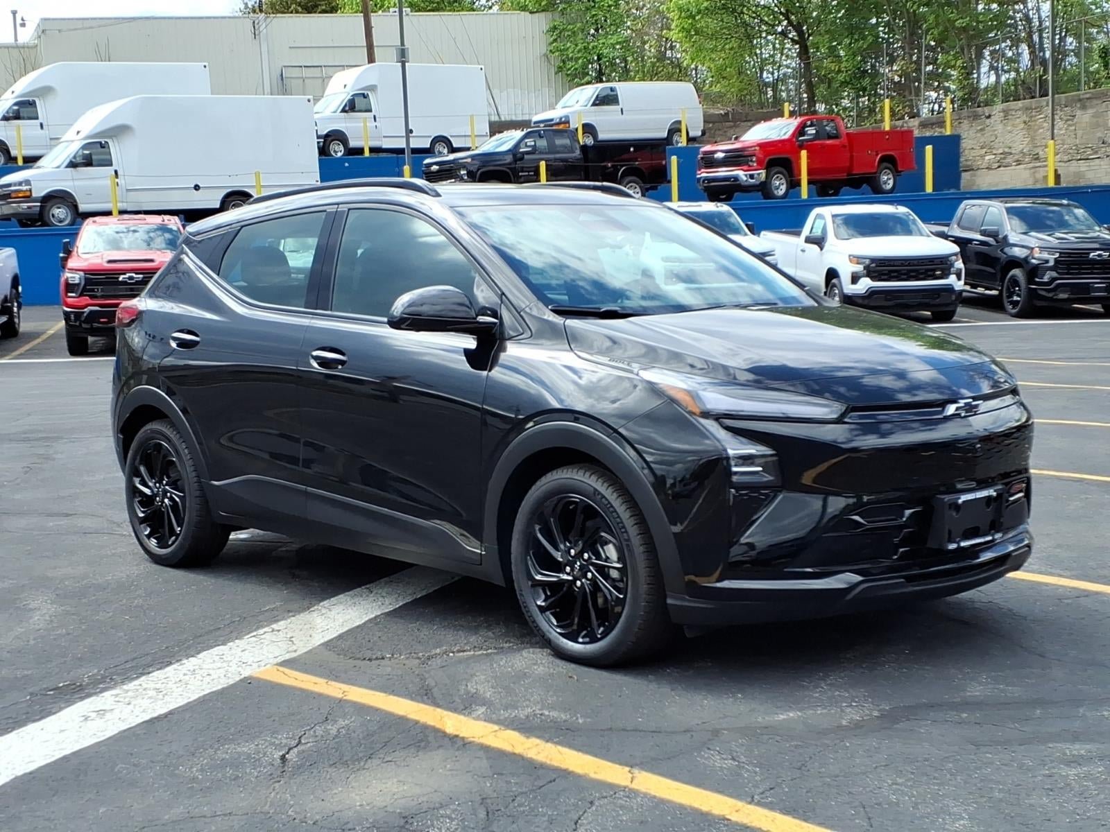 New 2027 Chevrolet Bolt RS w/ Technology Package FWD image 1