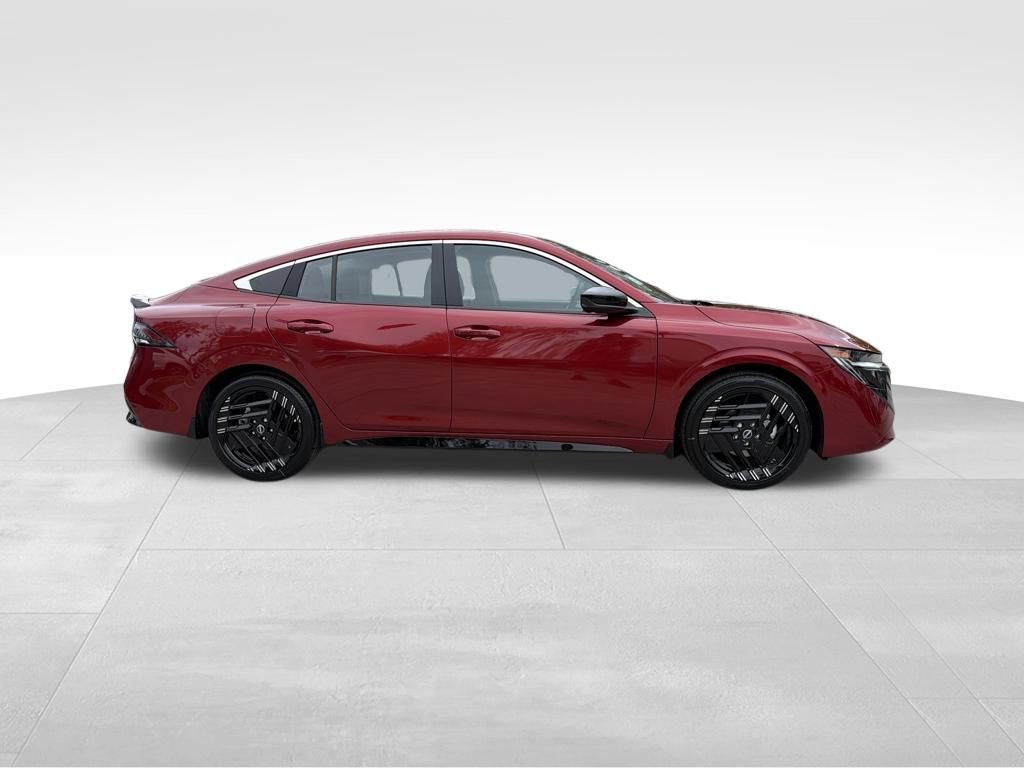 New 2026 Nissan Sentra SR w/ Floor Mat Package FWD image 9