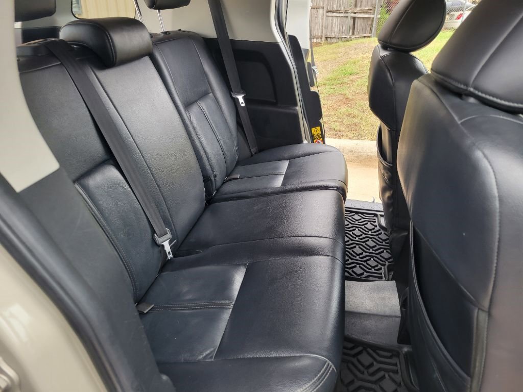 Used 2008 Toyota FJ Cruiser 2WD image 18