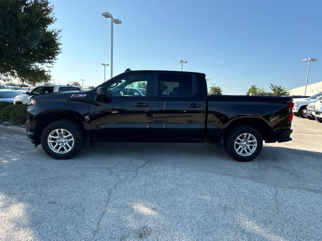 Used 2019 Chevrolet Silverado 1500 RST AWD/4WD image 2