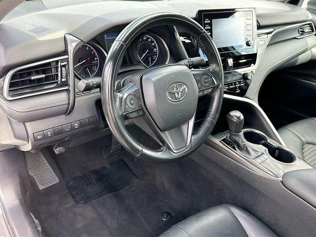 Used 2023 Toyota Camry SE image 9
