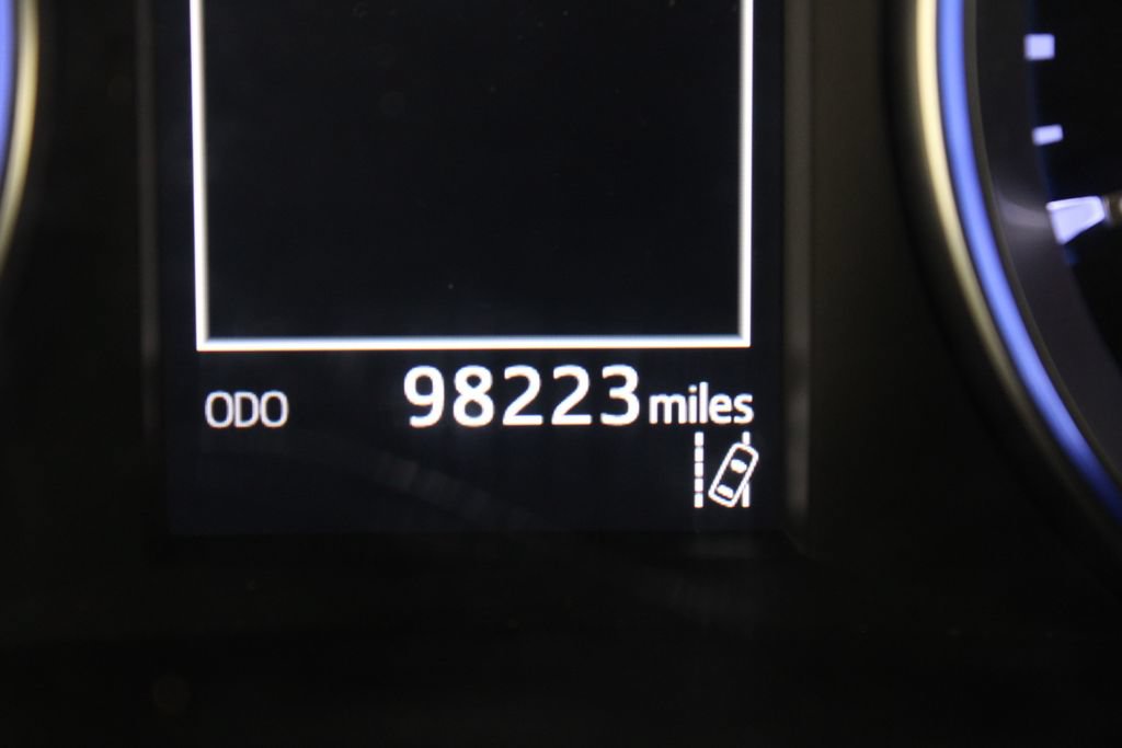 Used 2019 Toyota Highlander XLE AWD/4WD image 29