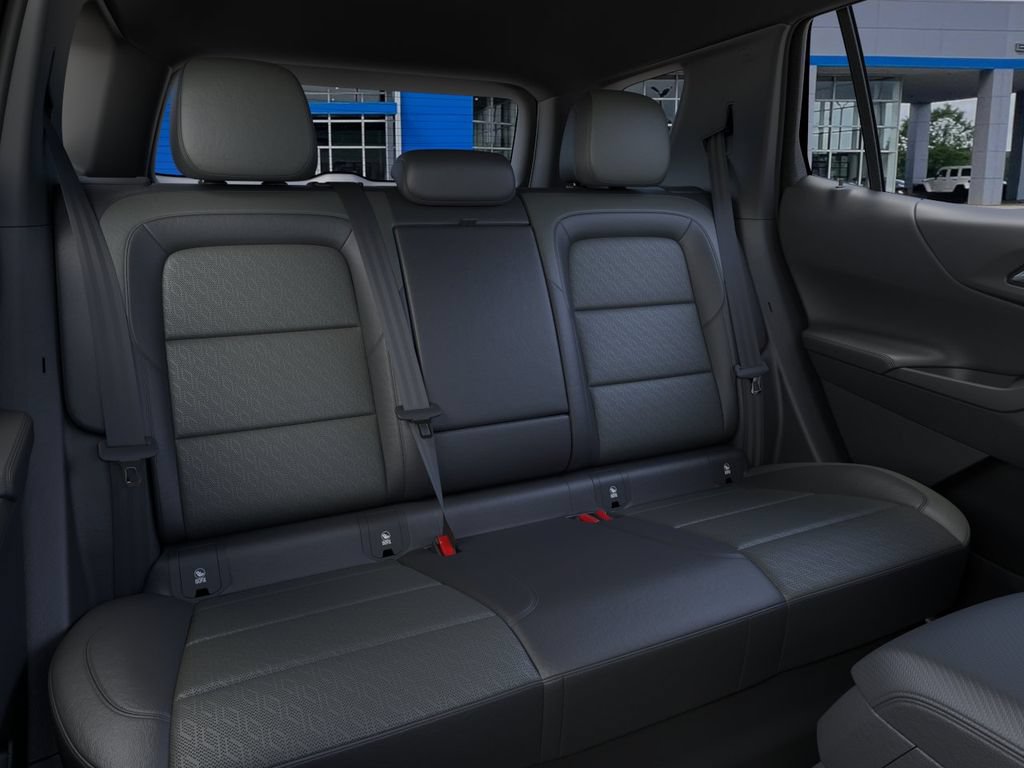 New 2027 Chevrolet Equinox LT w/ Convenience Package II FWD image 18