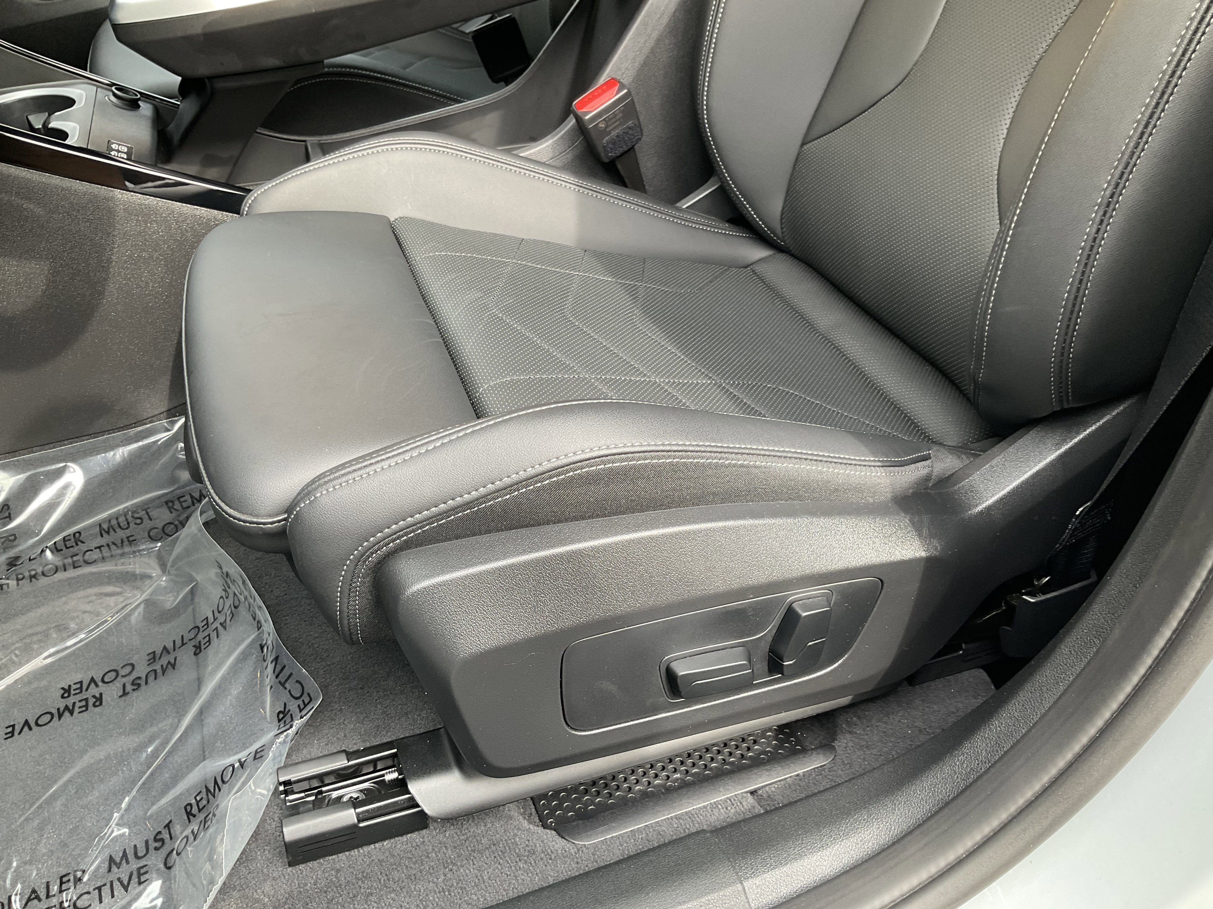 Used 2025 BMW X2 xDrive28i image 30