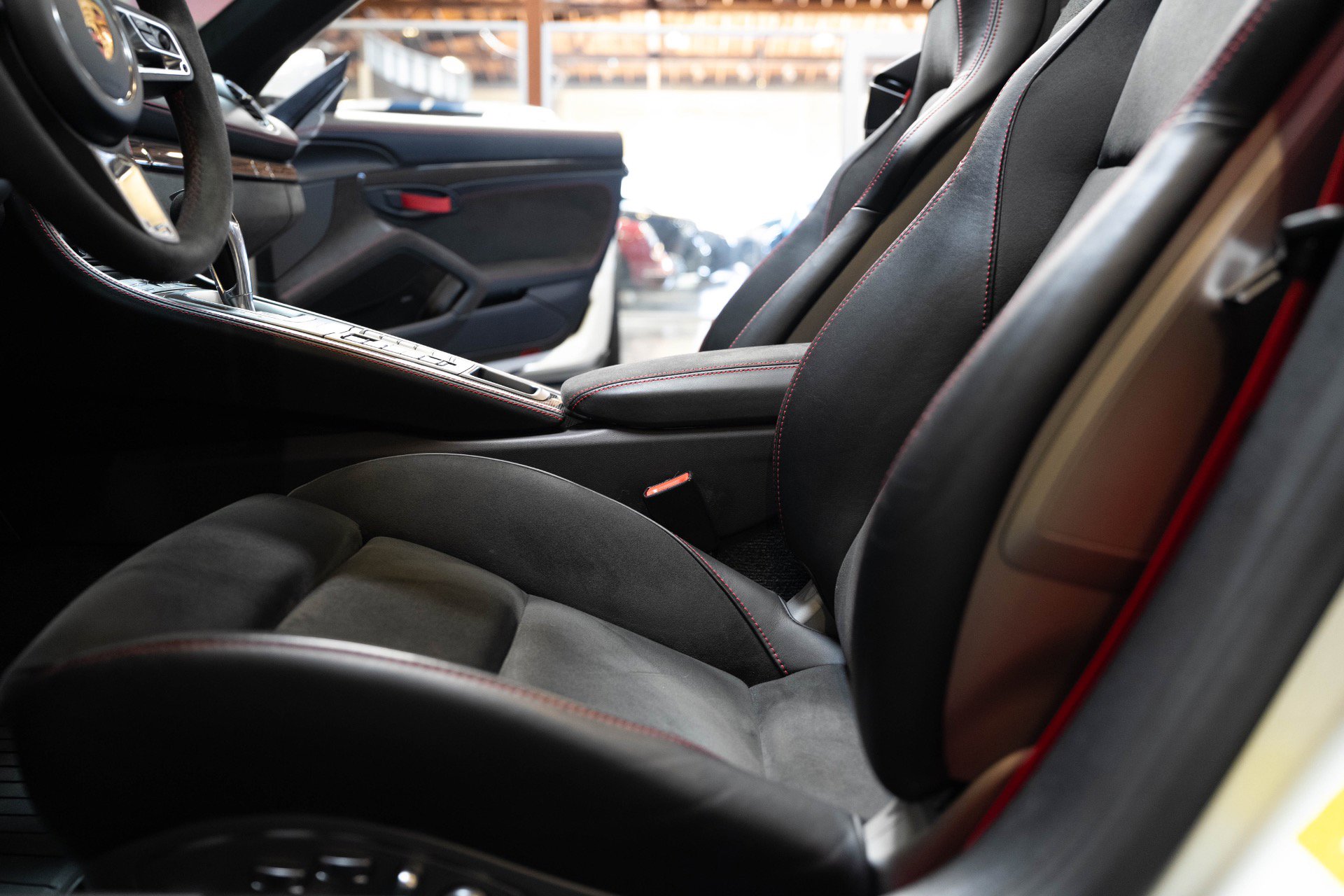 Used 2021 Porsche 718 Boxster Spyder image 53