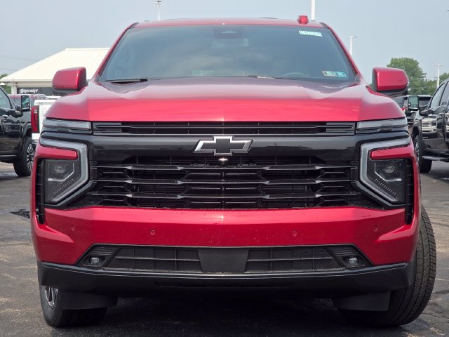New 2026 Chevrolet Suburban RST w/ Comfort Package AWD/4WD image 13